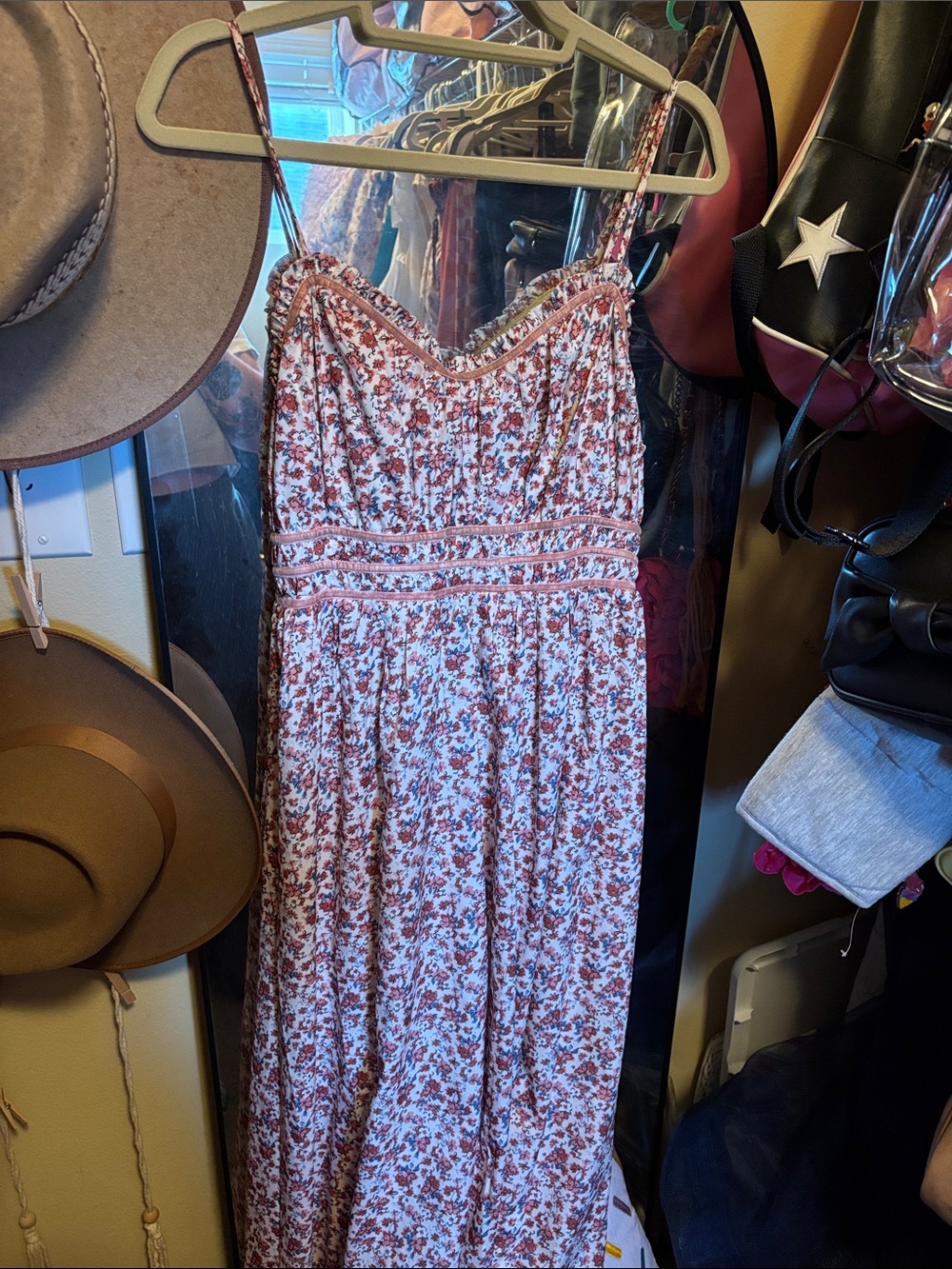 Spaghetti-Strap Maxi Dress in Dusty Rose Floral